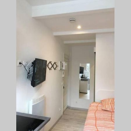 Hypercentre Vesle - Studette 4 Apartman Reims Kültér fotó